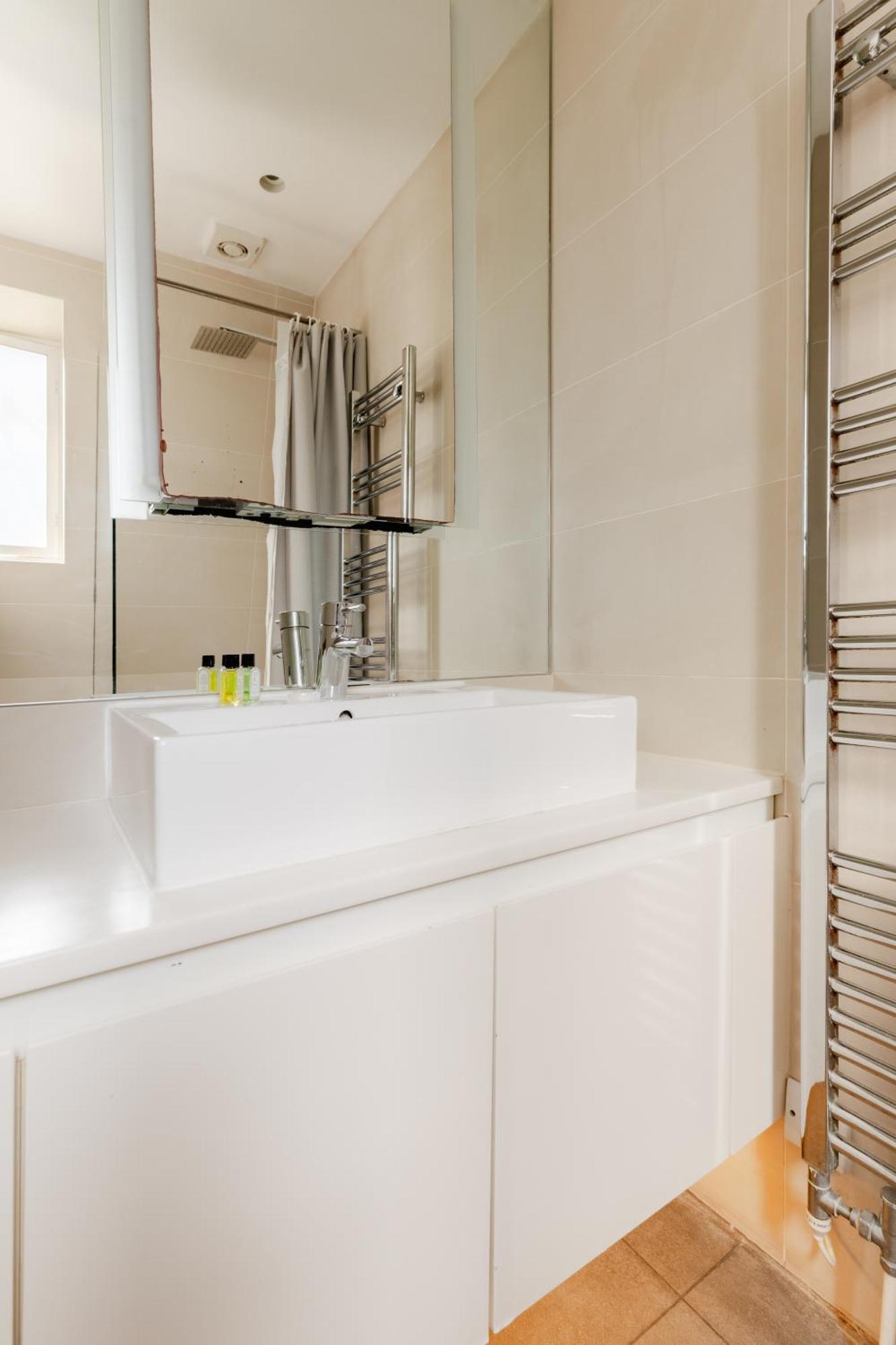 Stayinn Soho Apartments London Bagian luar foto