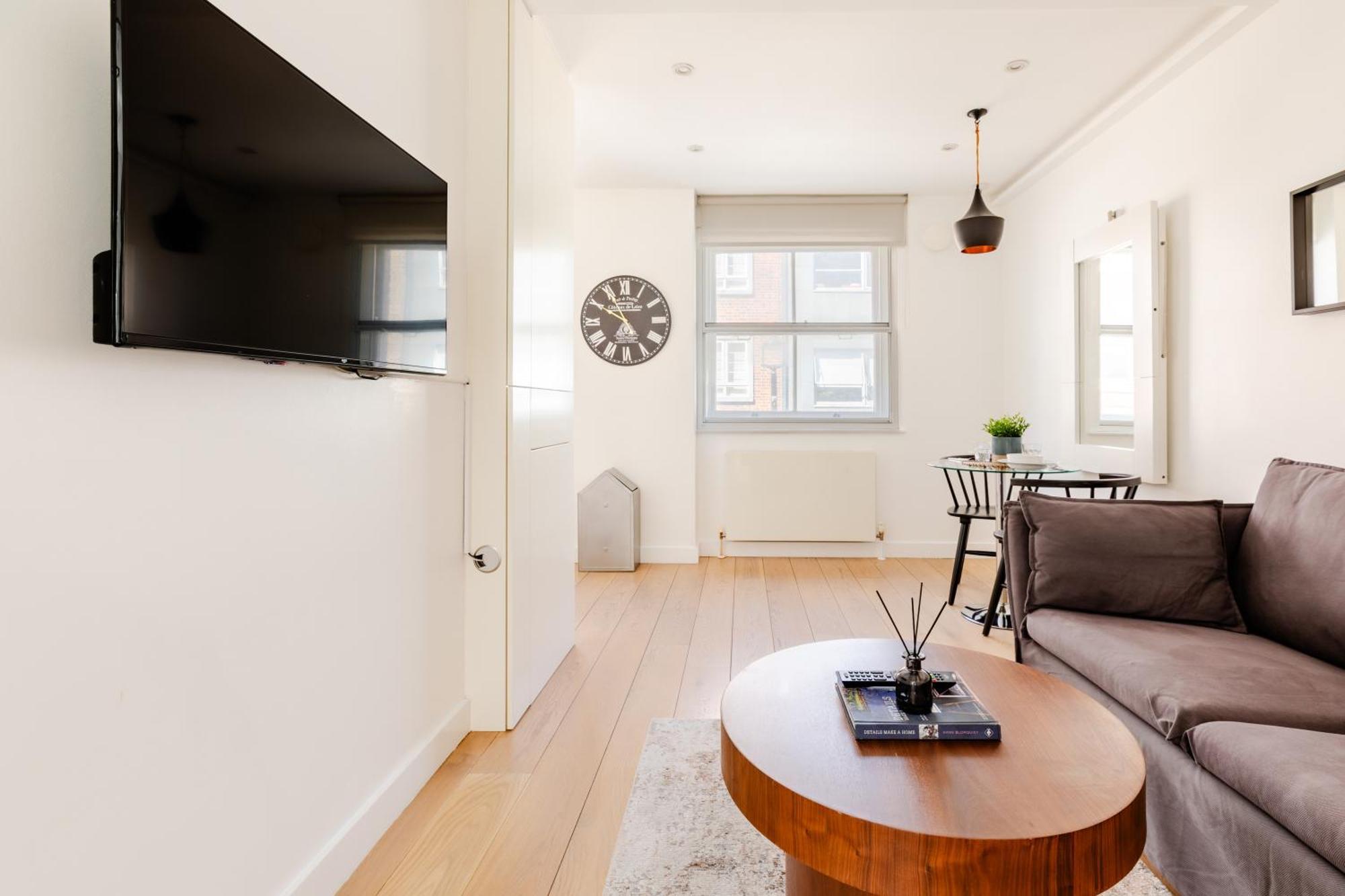 Stayinn Soho Apartments London Bagian luar foto