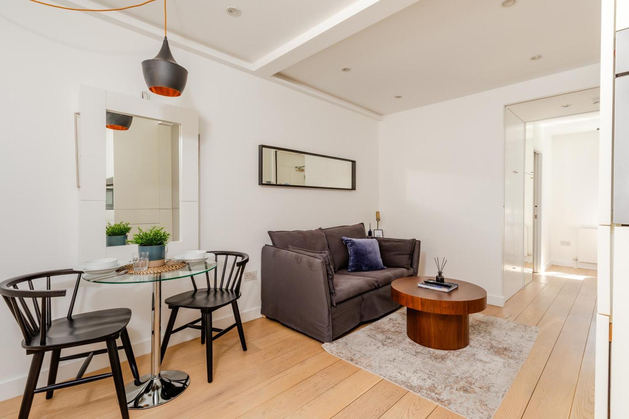 Stayinn Soho Apartments London Bagian luar foto