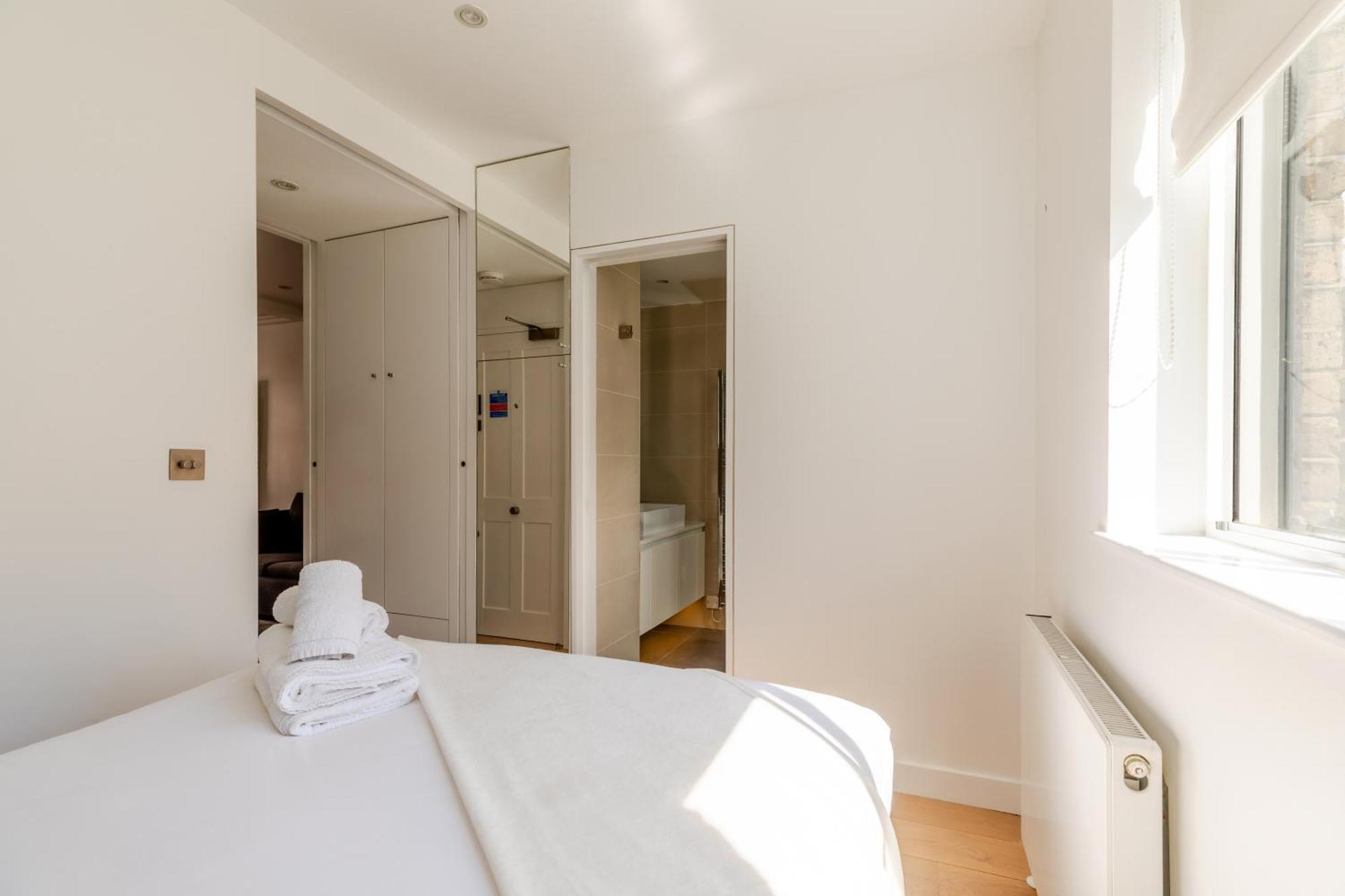 Stayinn Soho Apartments London Bagian luar foto